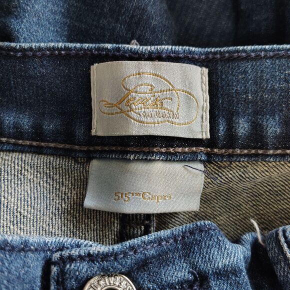 LEVI'S 515 Capri Jeans Sz 10 Women's Mid Rise Dark Wash Stretch Cropped Denim - Picture 4 of 4